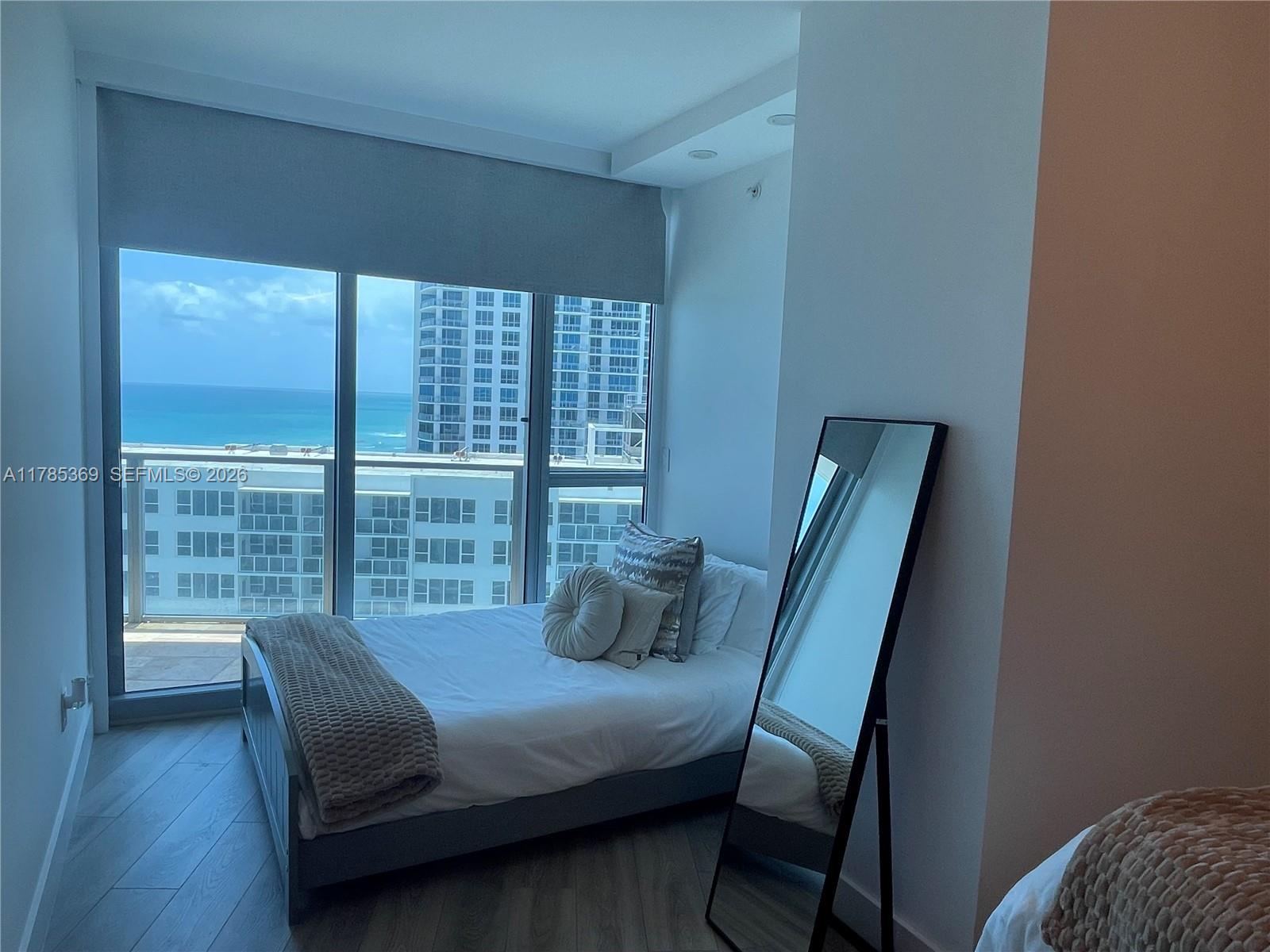 3101 S Ocean Dr #1707, Hollywood FL 33019