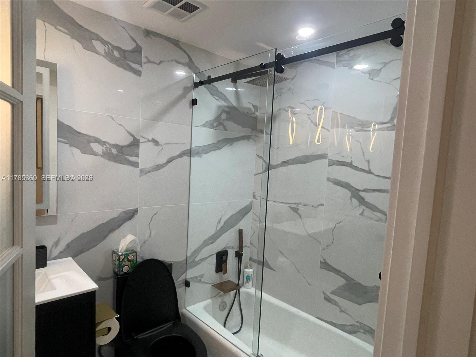 3101 S Ocean Dr #1707, Hollywood FL 33019
