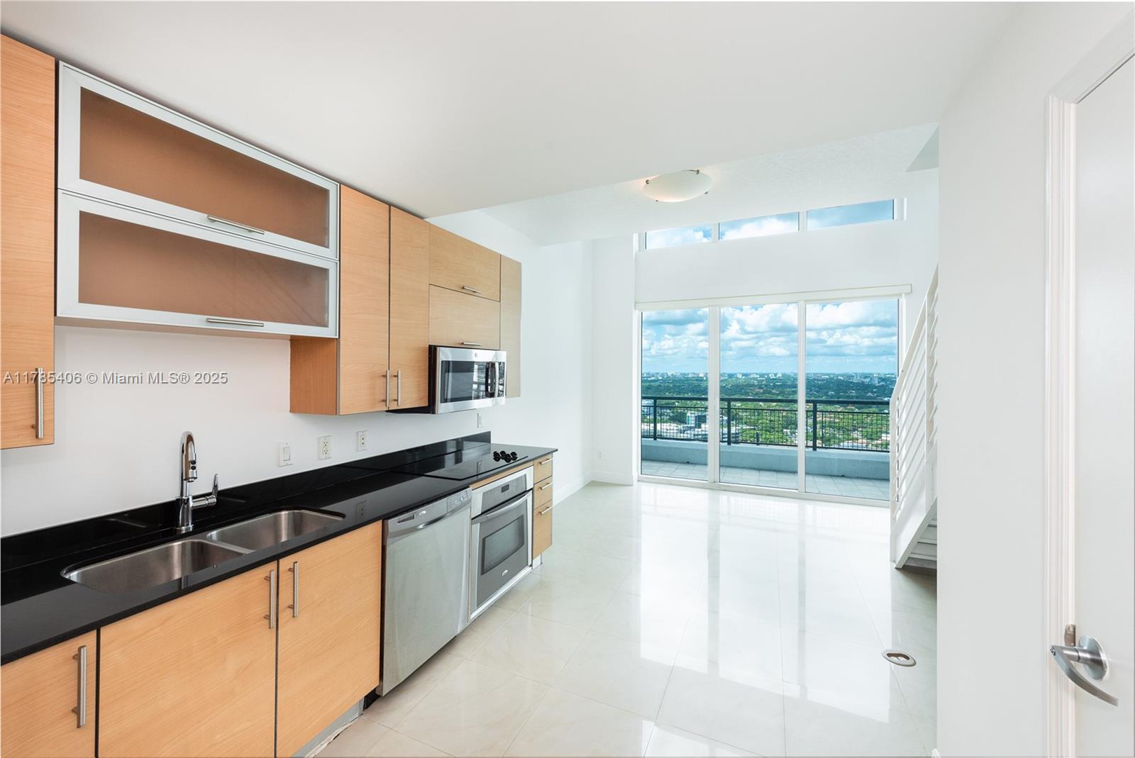 60 SW 13th St #2609, Miami FL 33130