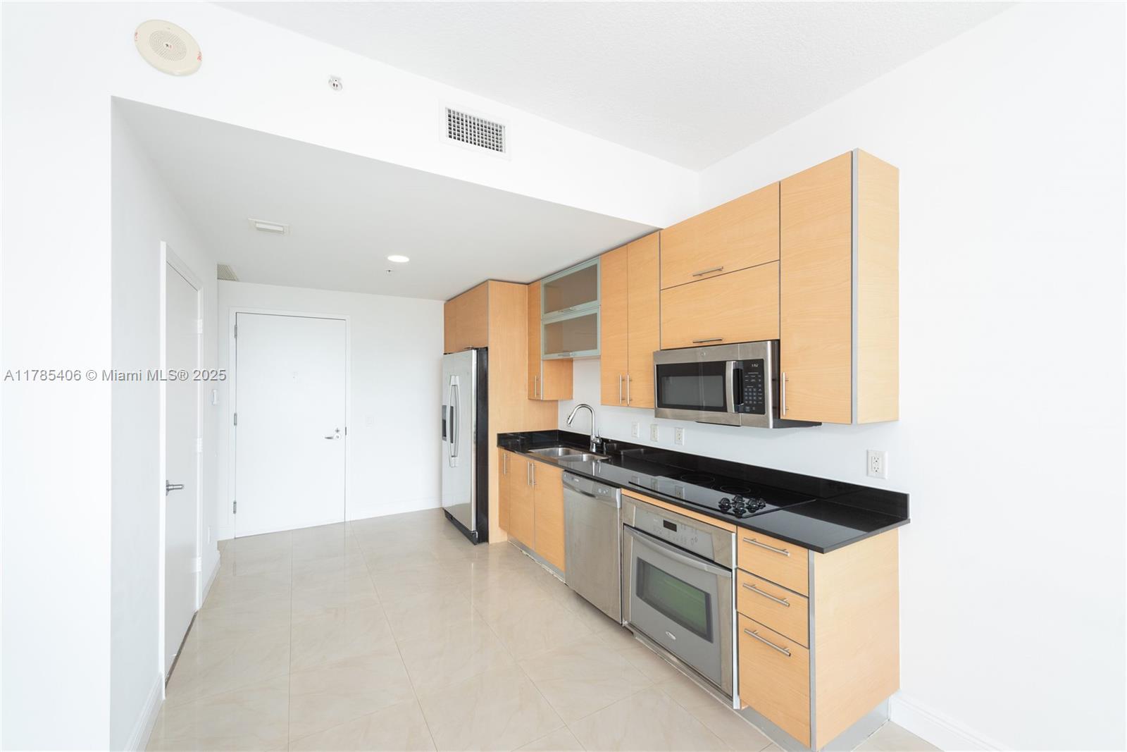 60 SW 13th St #2609, Miami FL 33130