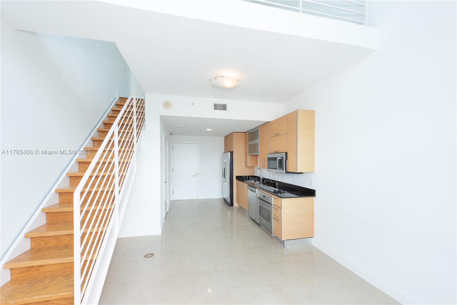 60 SW 13th St #2609, Miami FL 33130