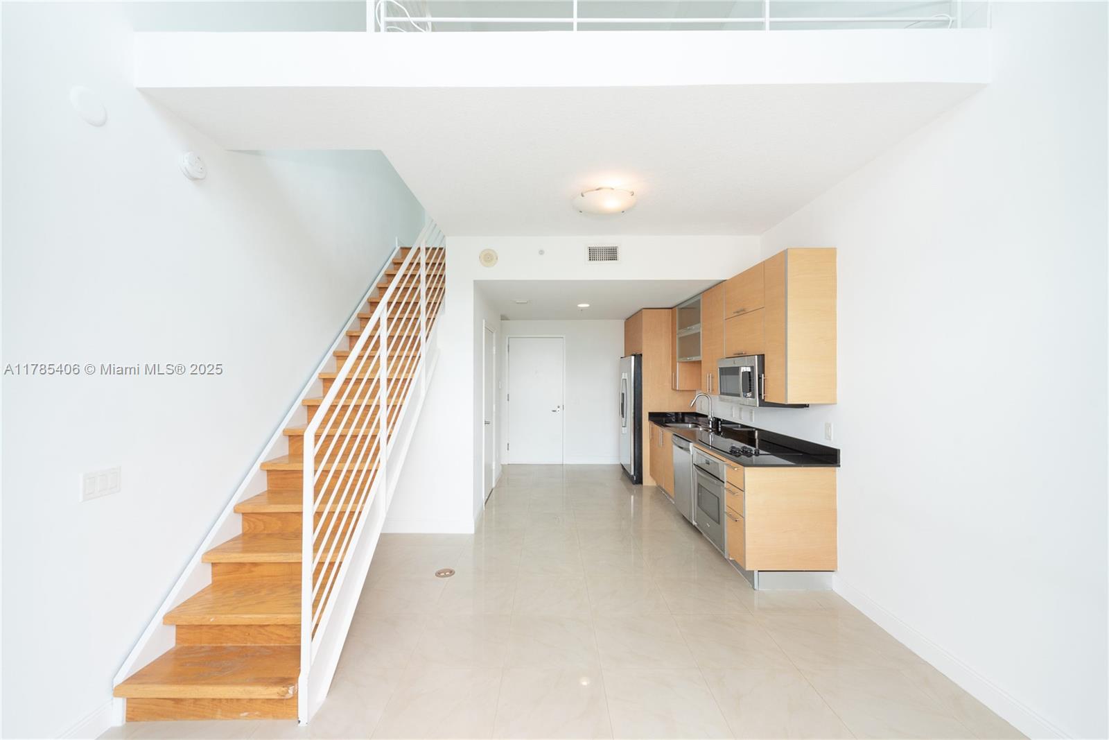 60 SW 13th St #2609, Miami FL 33130