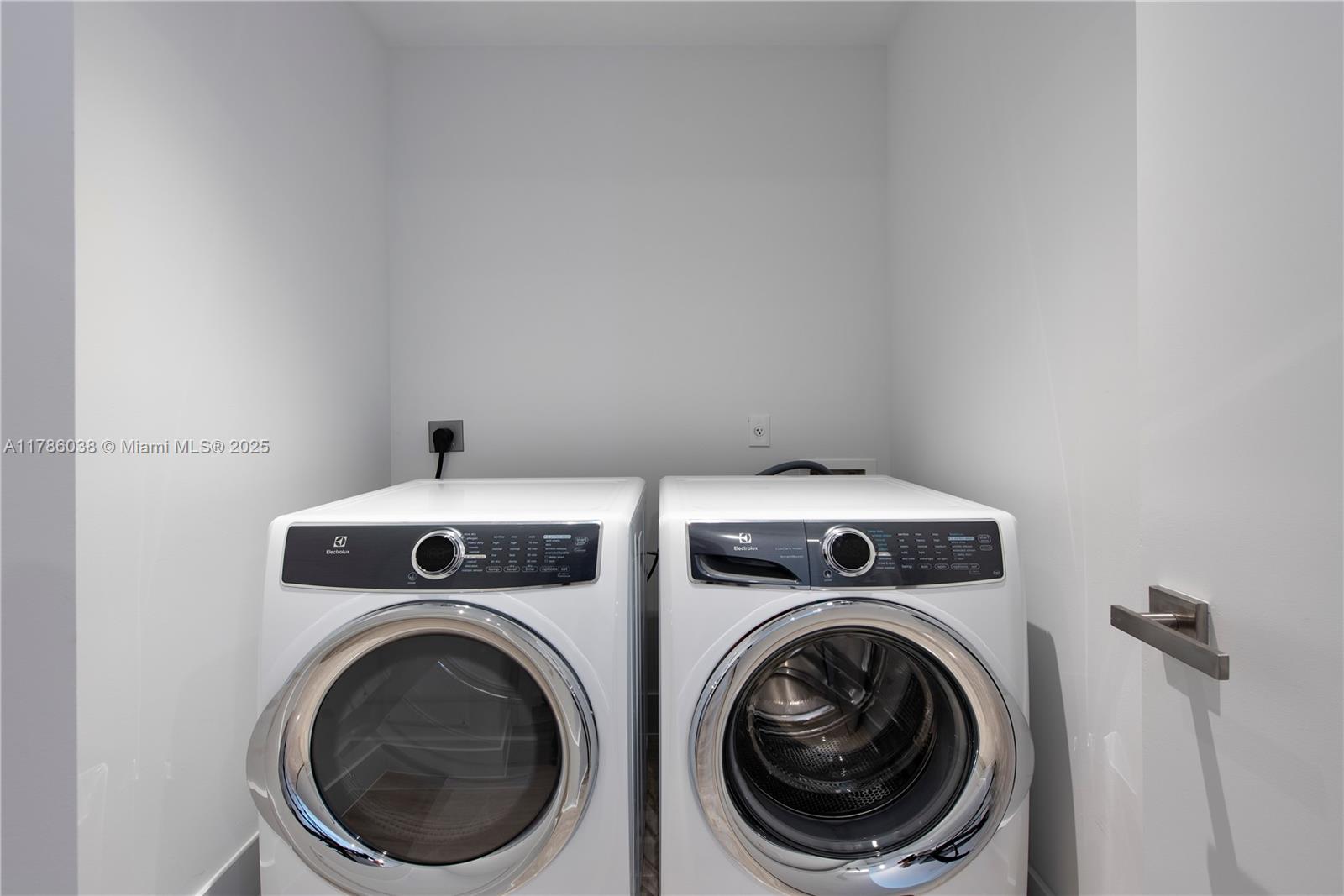 6901 Collins Ave #401, Miami Beach FL 33141