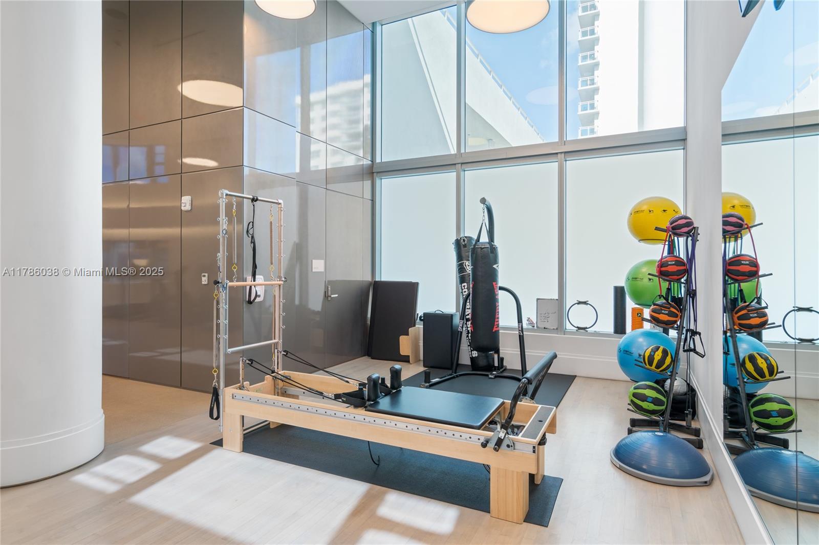 6901 Collins Ave #401, Miami Beach FL 33141