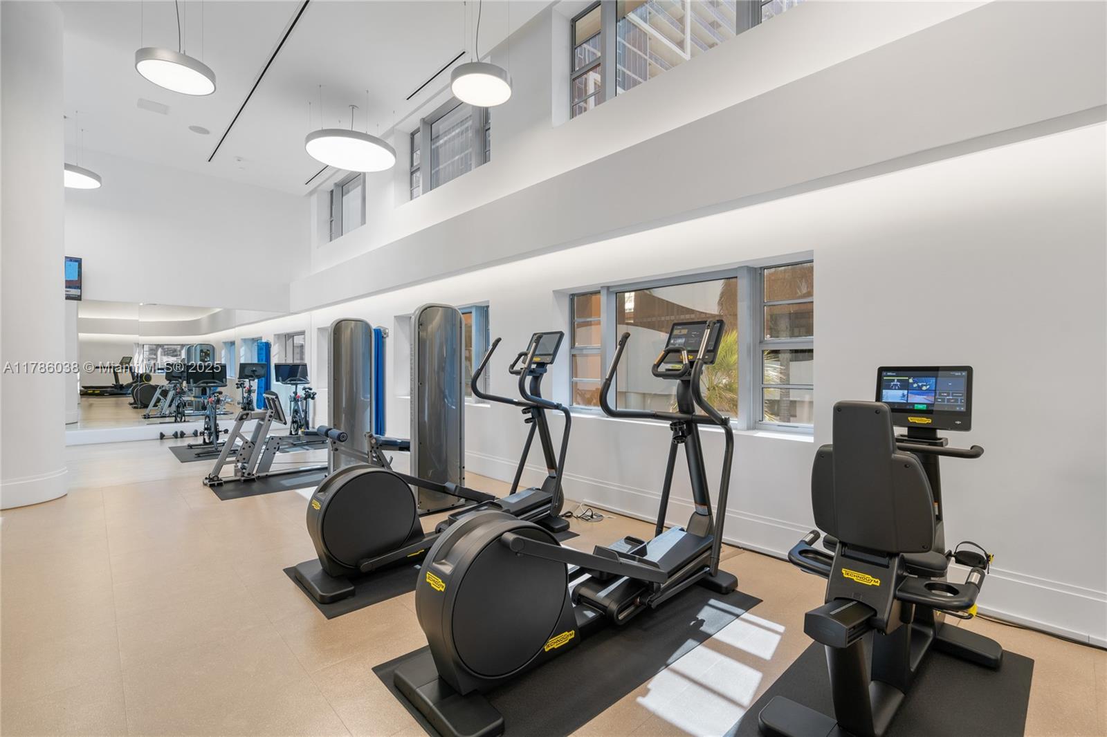 6901 Collins Ave #401, Miami Beach FL 33141