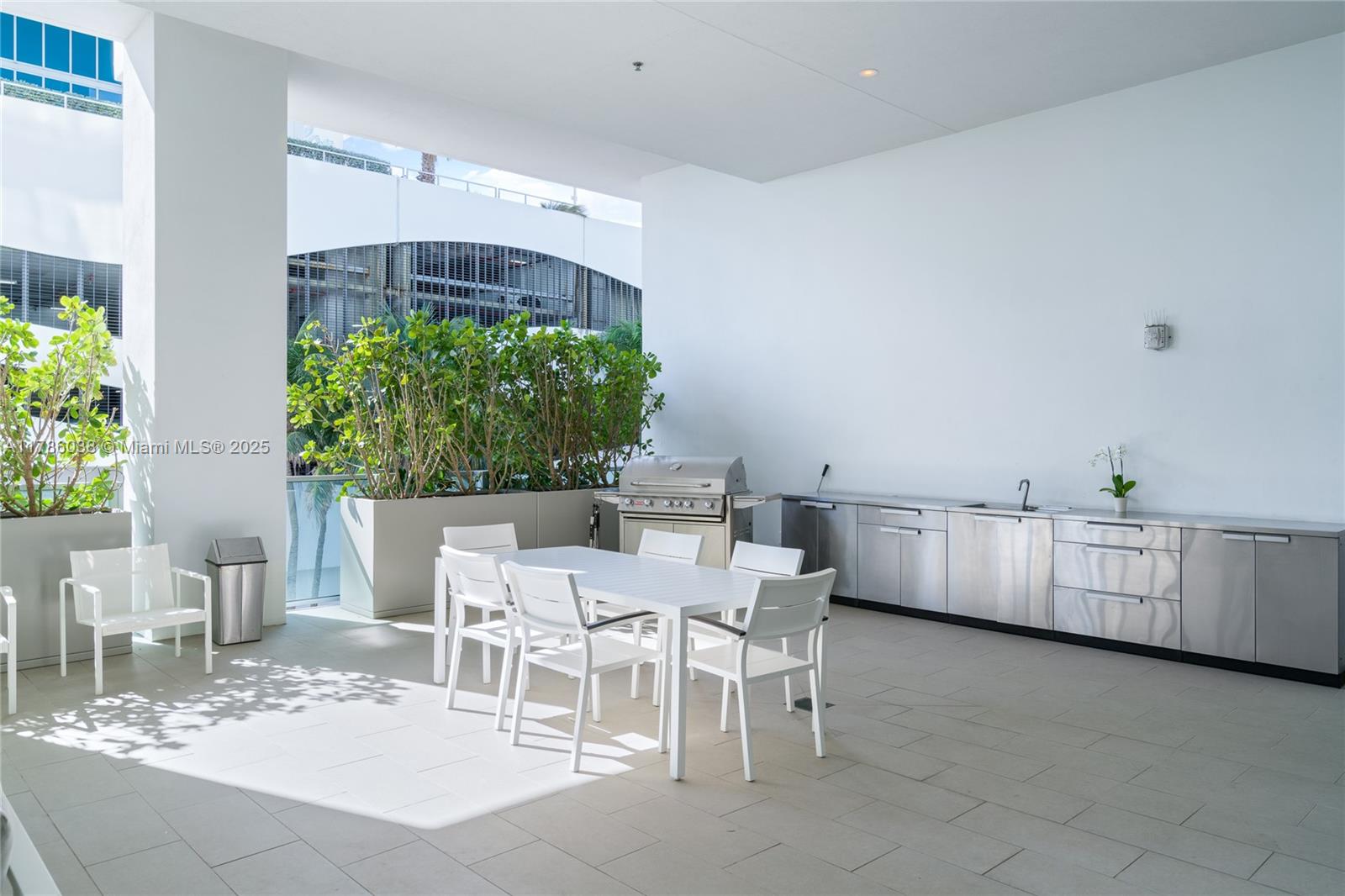 6901 Collins Ave #401, Miami Beach FL 33141