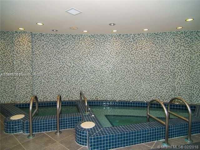 244 Biscayne Blvd #3004, Miami FL 33132