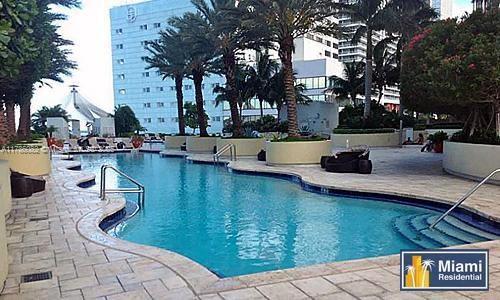 244 Biscayne Blvd #3004, Miami FL 33132