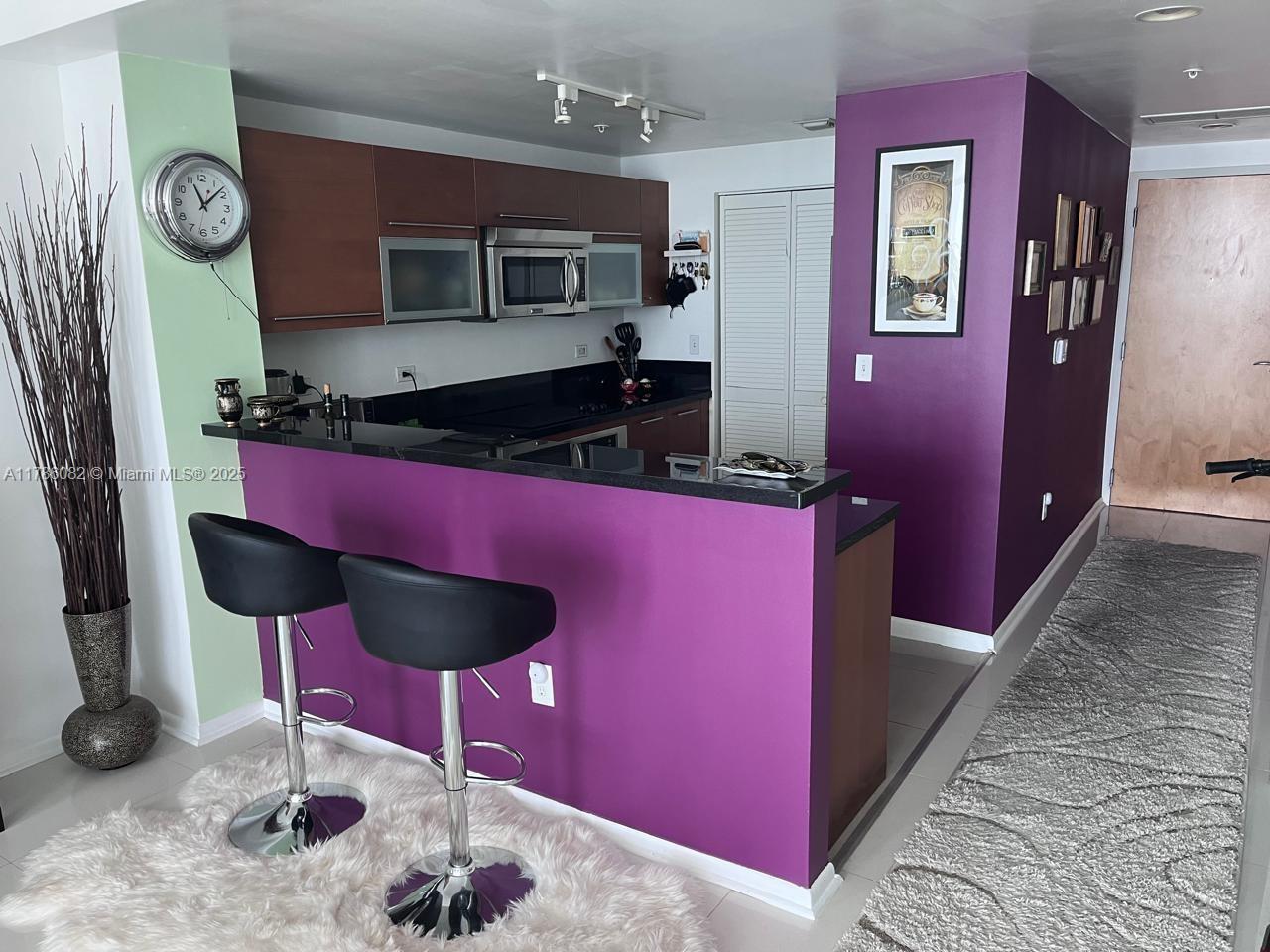 244 Biscayne Blvd #3004, Miami FL 33132