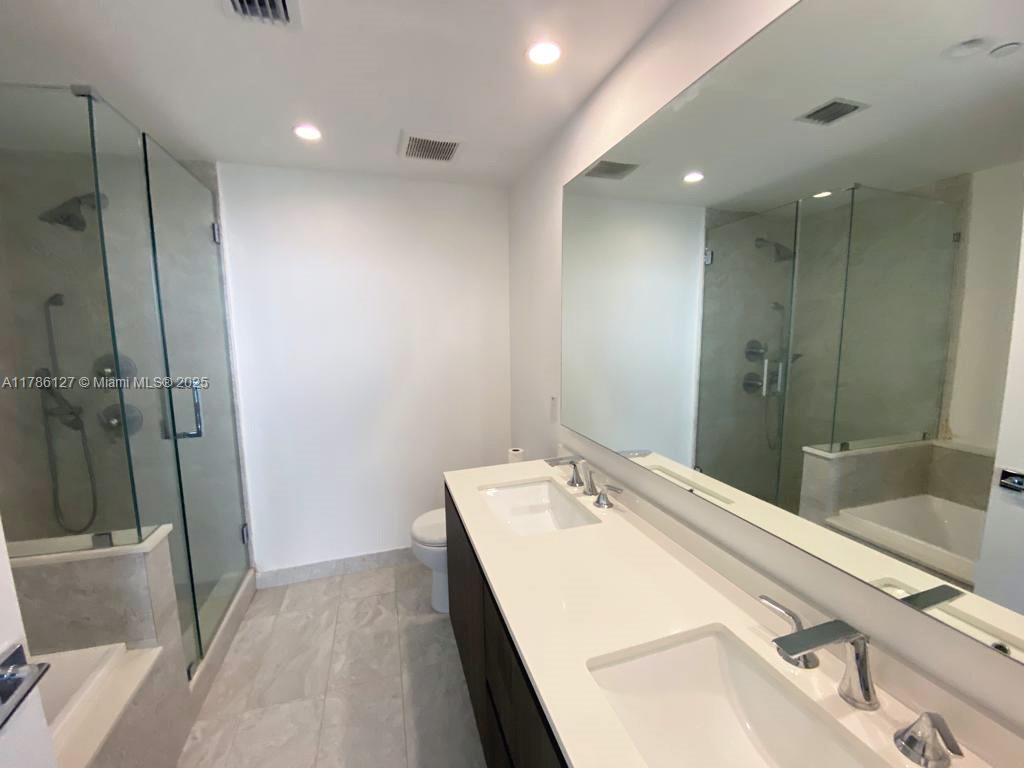 488 NE 18th St #4905, Miami FL 33132