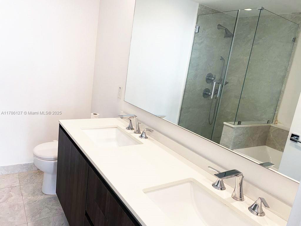 488 NE 18th St #4905, Miami FL 33132