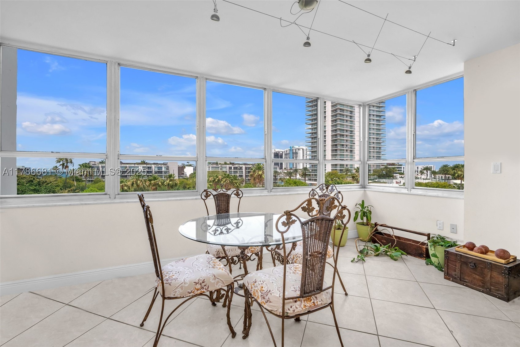 11 Island Ave #512, Miami Beach FL 33139