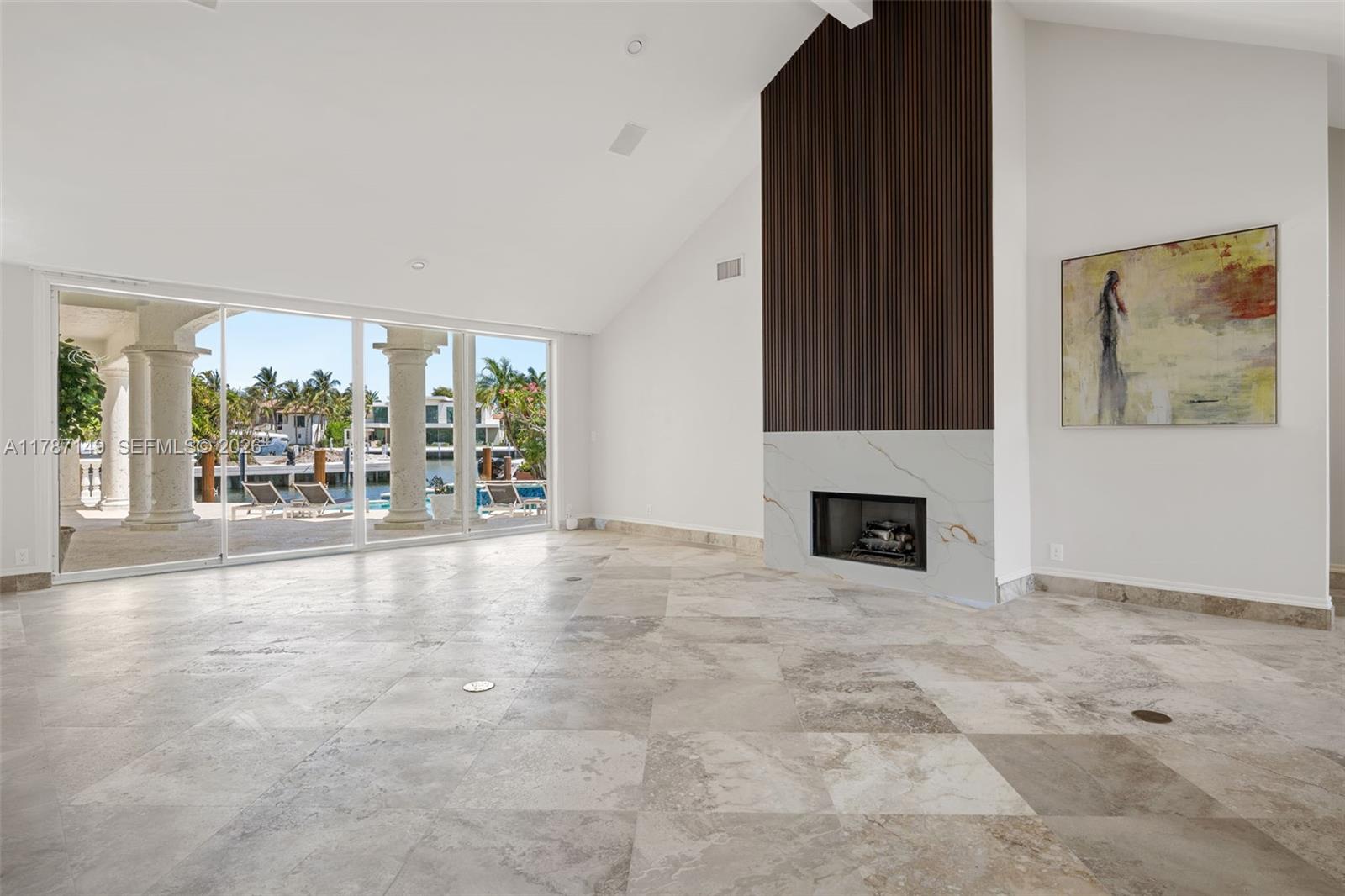 2561 Lucille Dr, Fort Lauderdale FL 33316