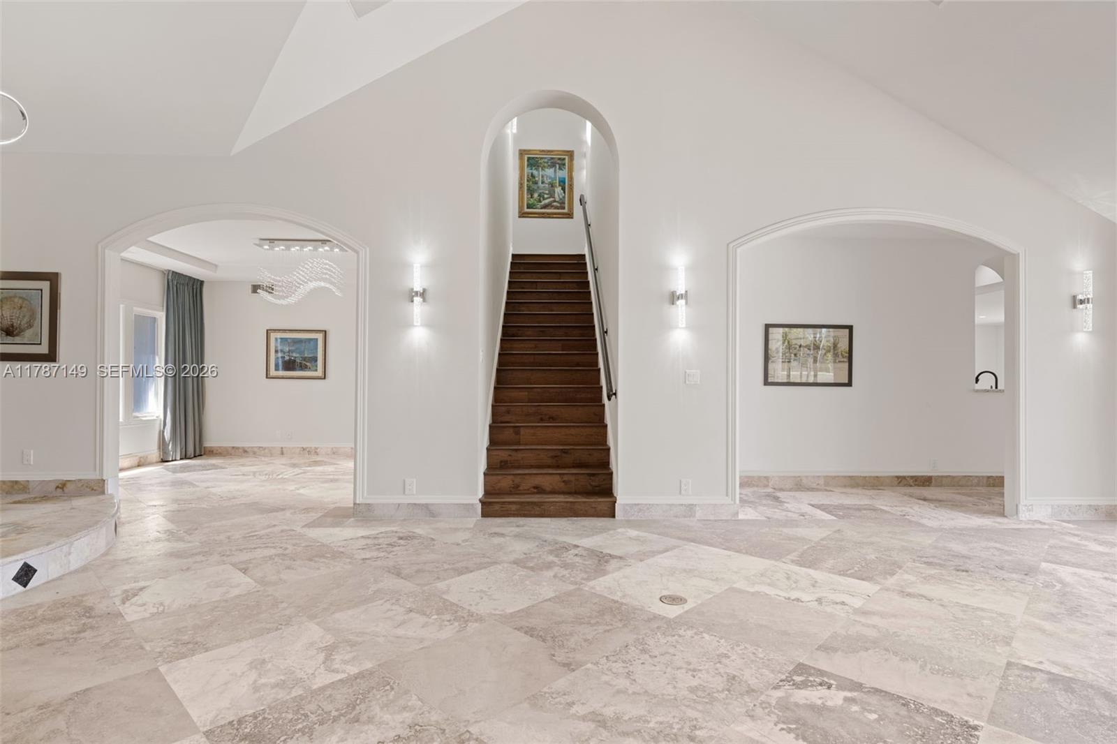 2561 Lucille Dr, Fort Lauderdale FL 33316
