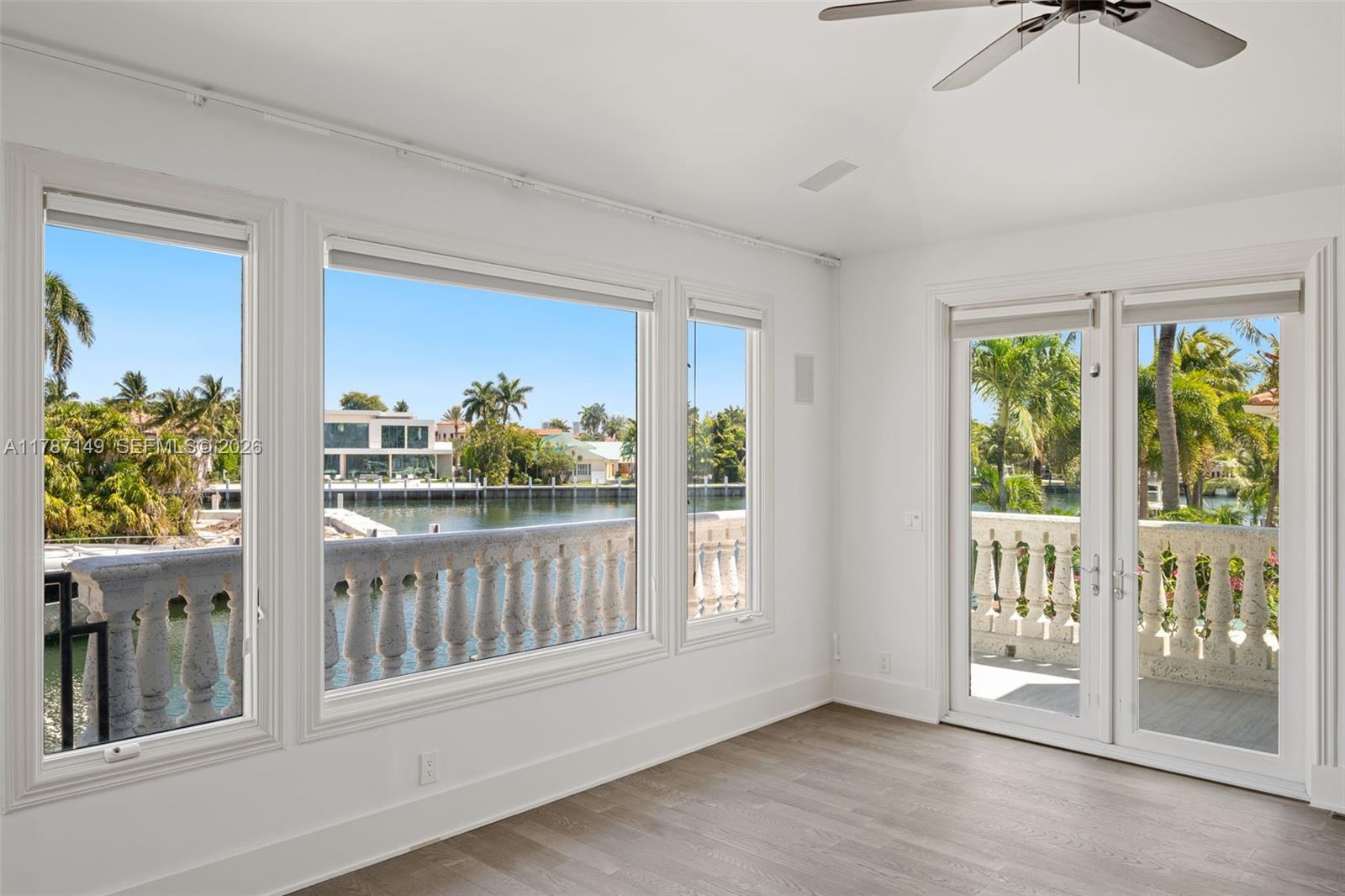 2561 Lucille Dr, Fort Lauderdale FL 33316