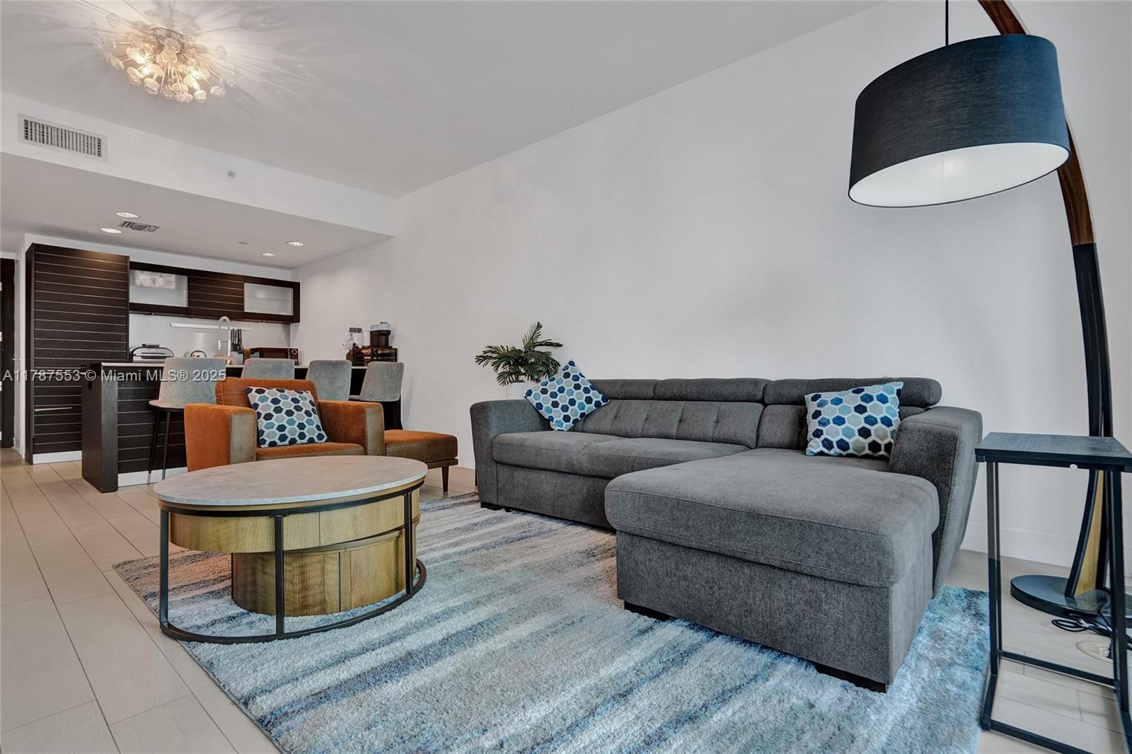 200 Biscayne Boulevard Way #3211, Miami FL 33131