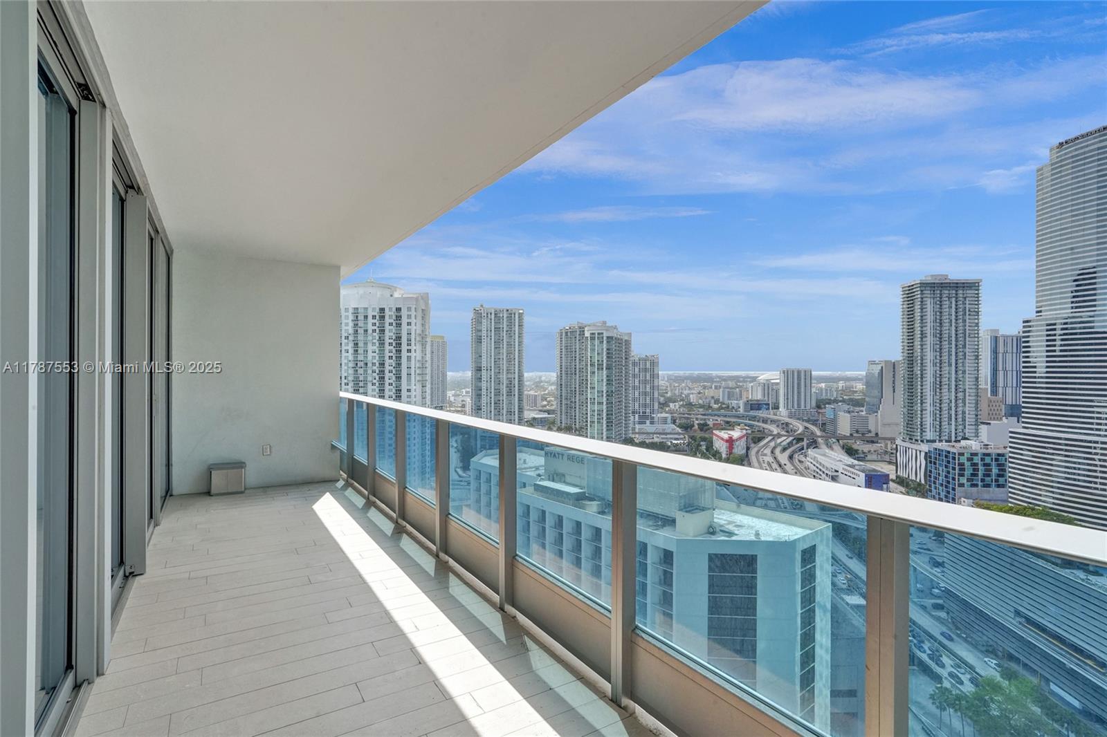 200 Biscayne Boulevard Way #3211, Miami FL 33131