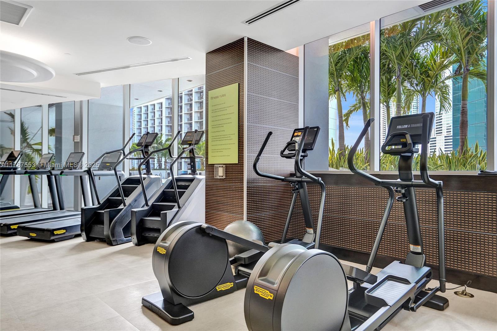 200 Biscayne Boulevard Way #3211, Miami FL 33131