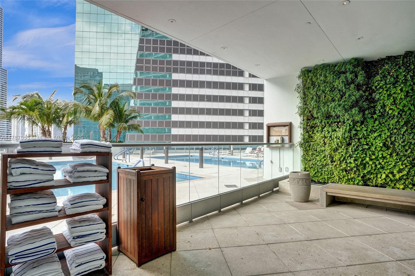 200 Biscayne Boulevard Way #3211, Miami FL 33131