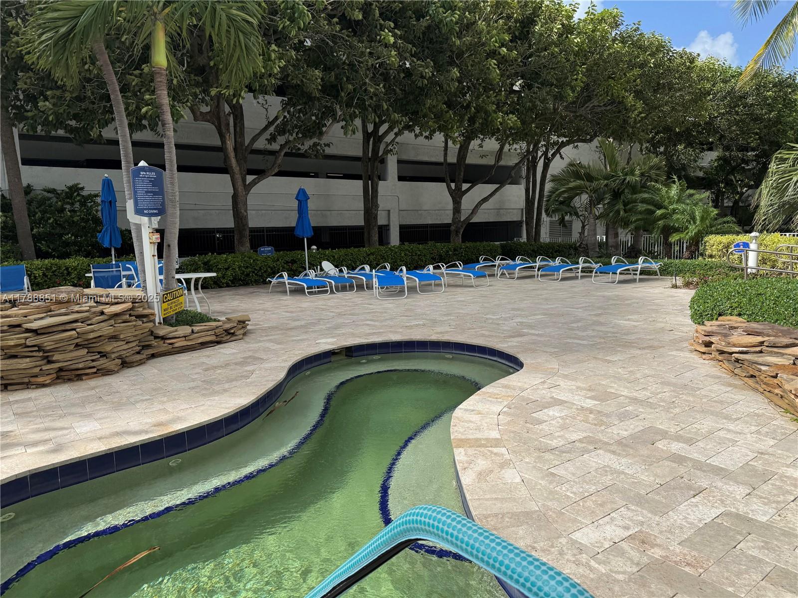 3500 Mystic Pointe Dr #3003, Aventura FL 33180