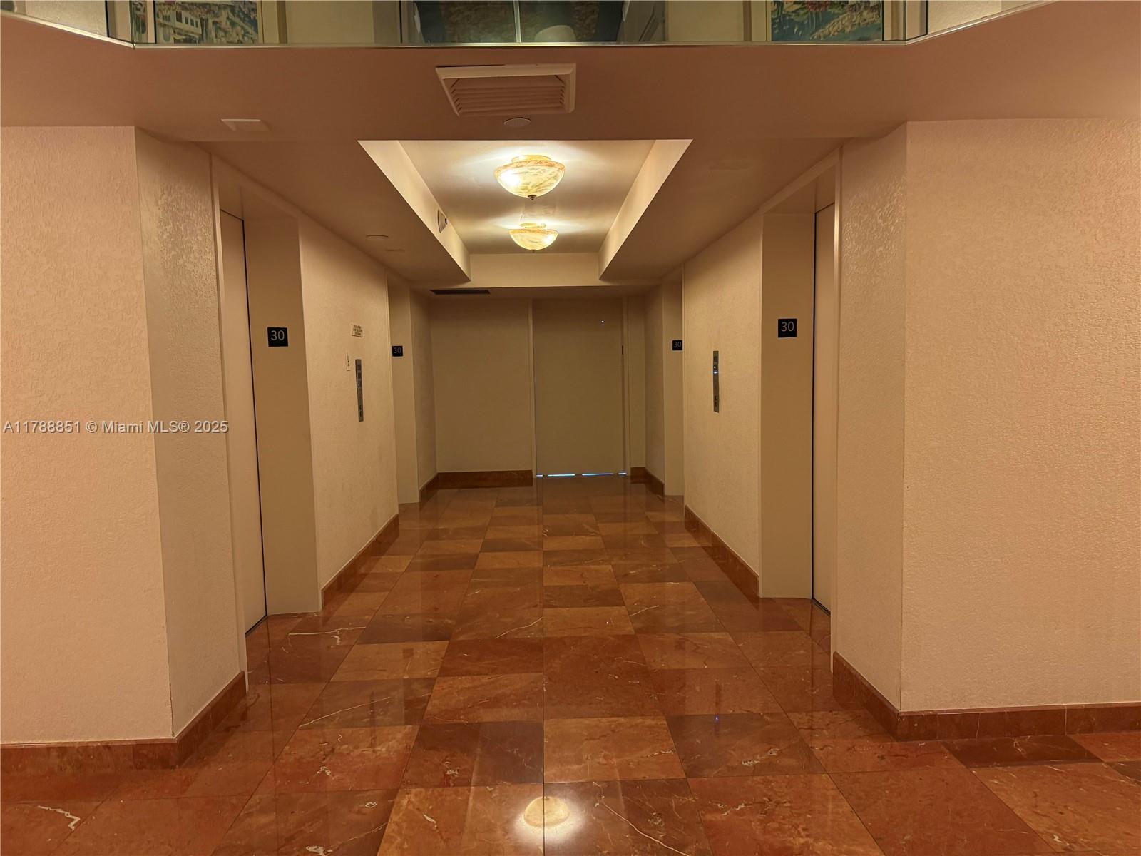3500 Mystic Pointe Dr #3003, Aventura FL 33180