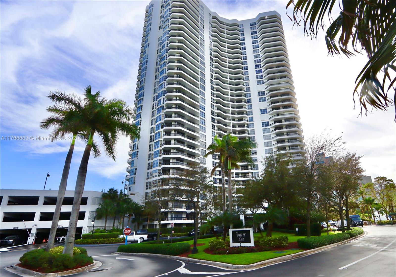 3530 Mystic Pointe Dr #2910, Aventura FL 33180