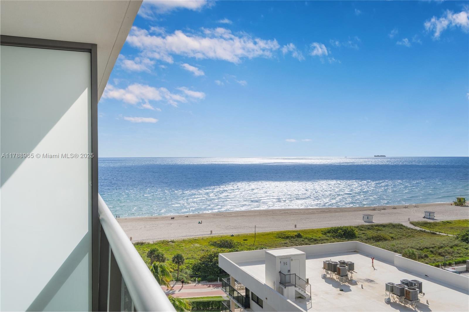 5875 Collins Ave #1006, Miami Beach FL 33140