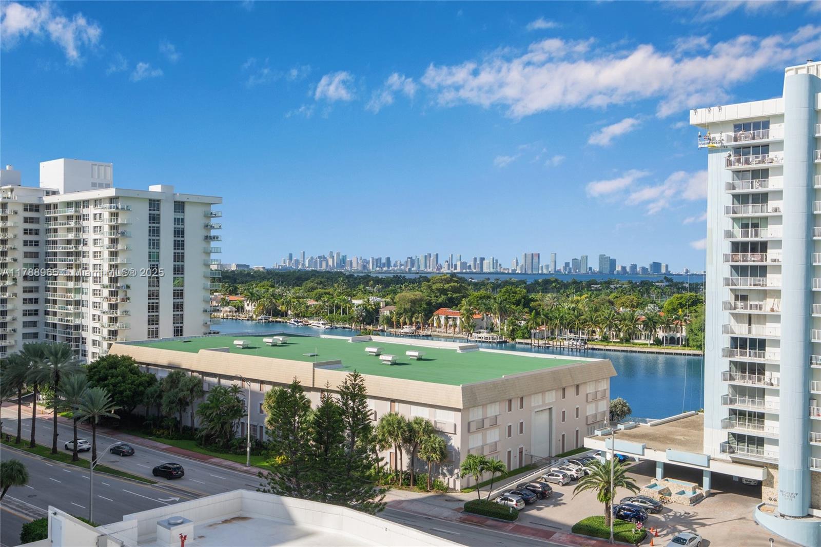 5875 Collins Ave #1006, Miami Beach FL 33140