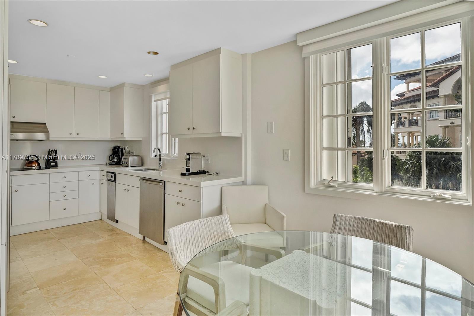 19237 Fisher Island Dr #19237, Miami FL 33109
