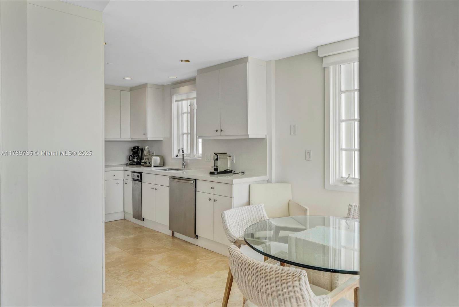 19237 Fisher Island Dr #19237, Miami FL 33109
