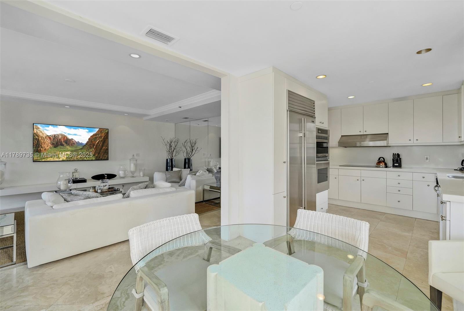 19237 Fisher Island Dr #19237, Miami FL 33109