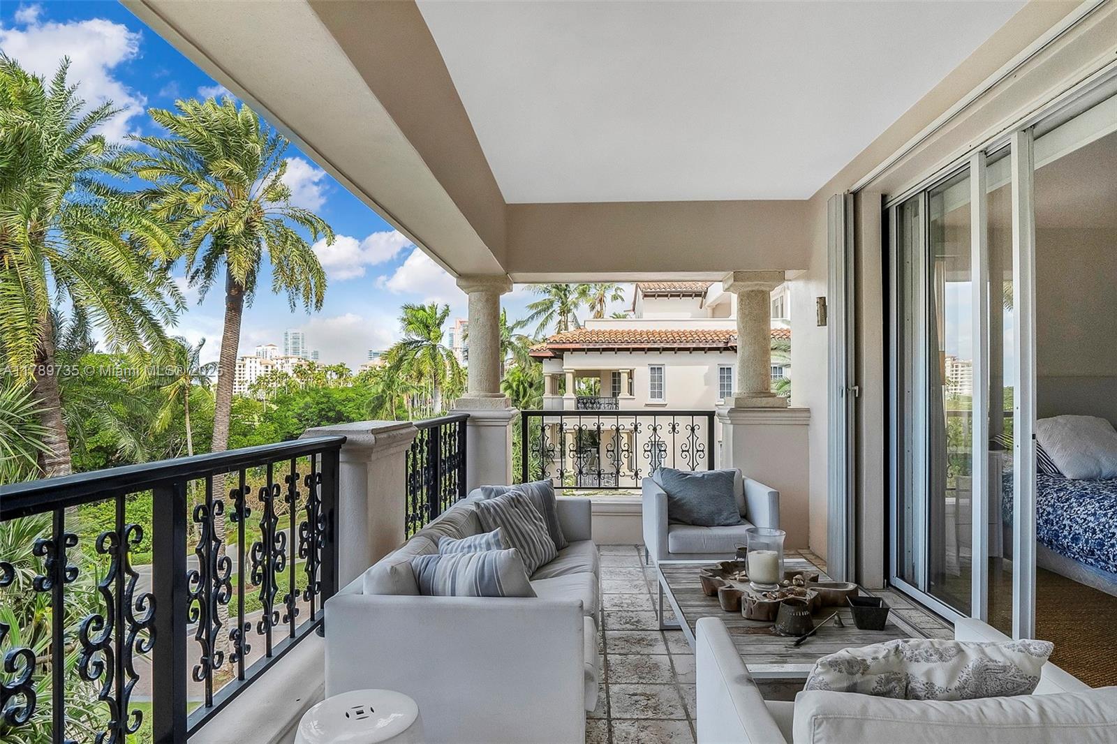 19237 Fisher Island Dr #19237, Miami FL 33109