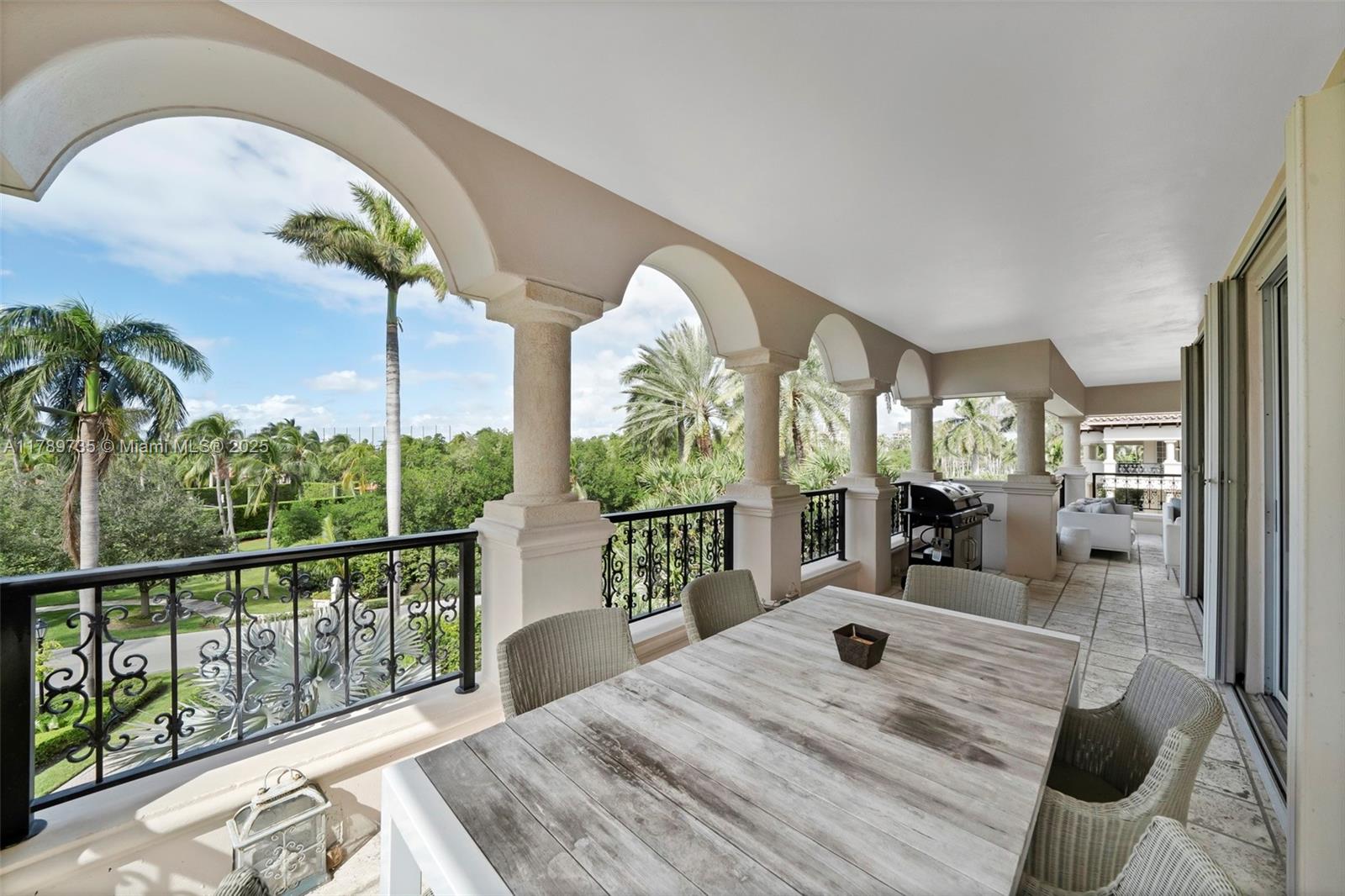 19237 Fisher Island Dr #19237, Miami FL 33109