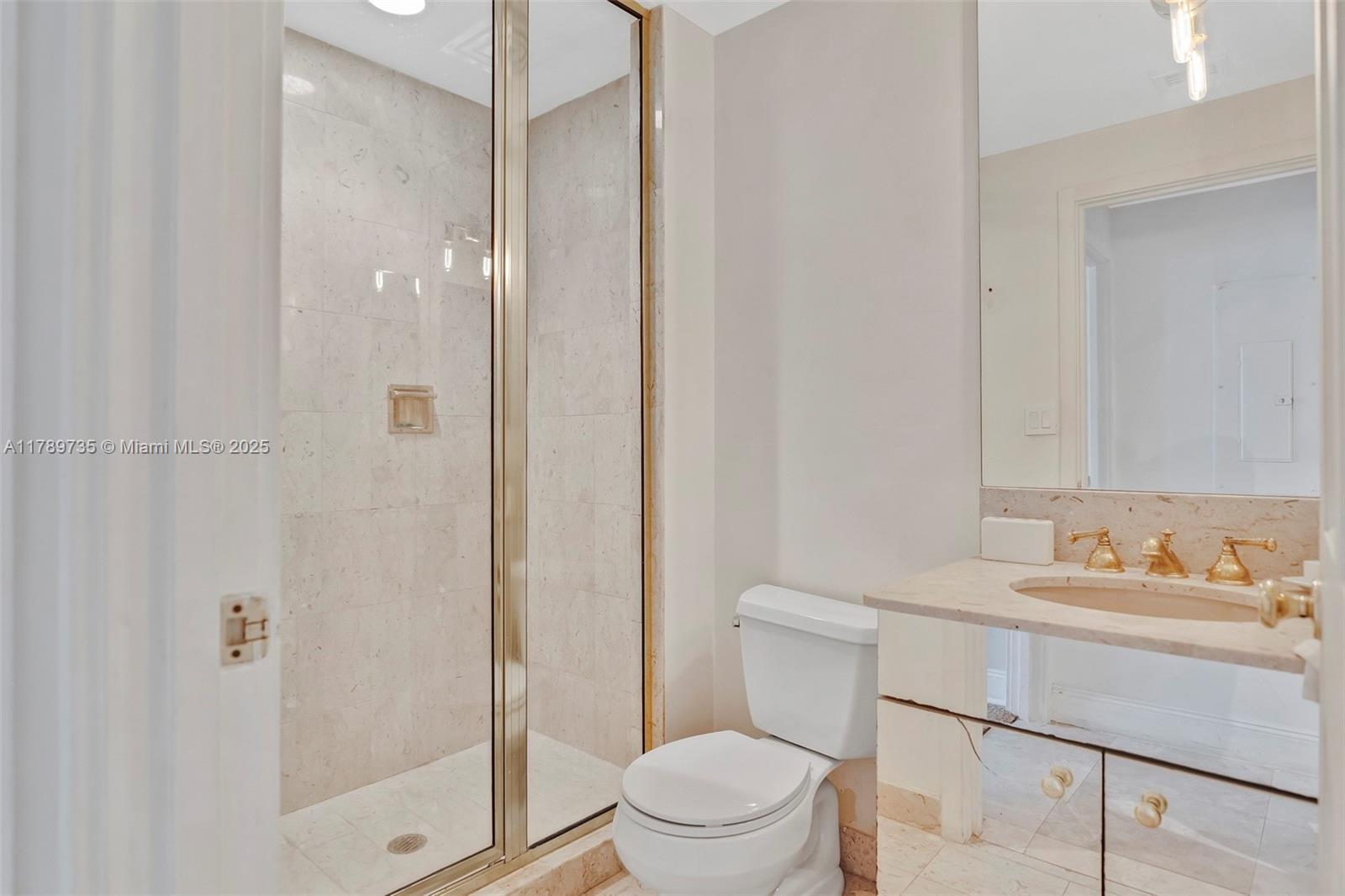 19237 Fisher Island Dr #19237, Miami FL 33109
