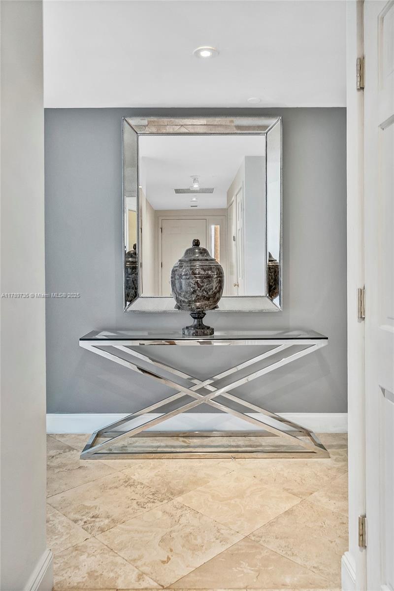 19237 Fisher Island Dr #19237, Miami FL 33109