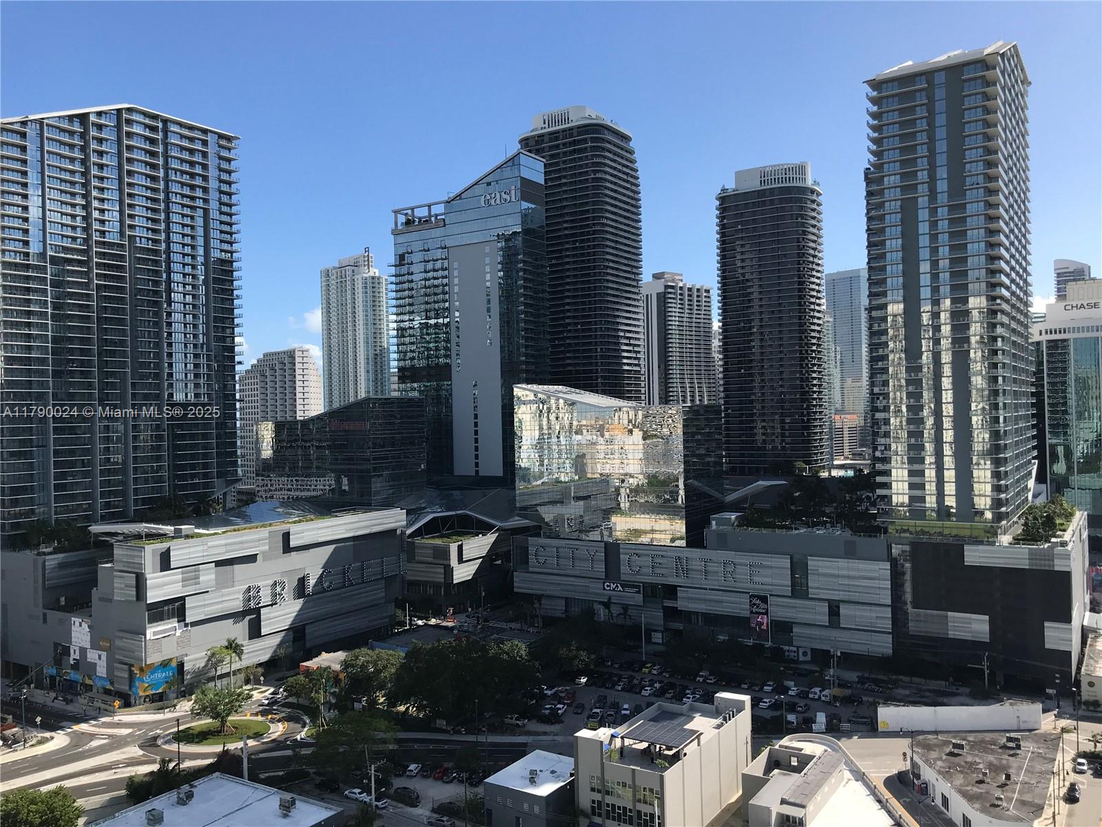 92 SW 3rd St #2302, Miami FL 33130