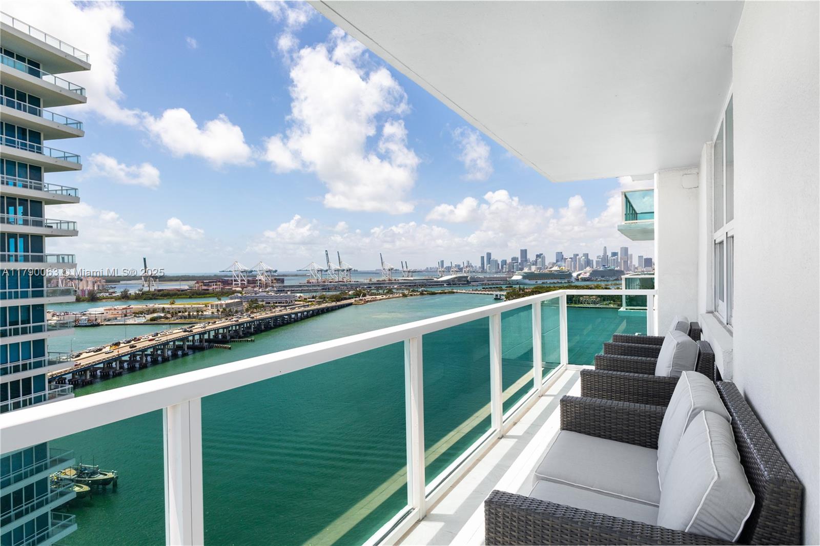 650 West Ave #2102, Miami Beach FL 33139