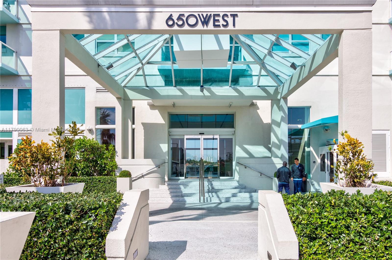 650 West Ave #2102, Miami Beach FL 33139