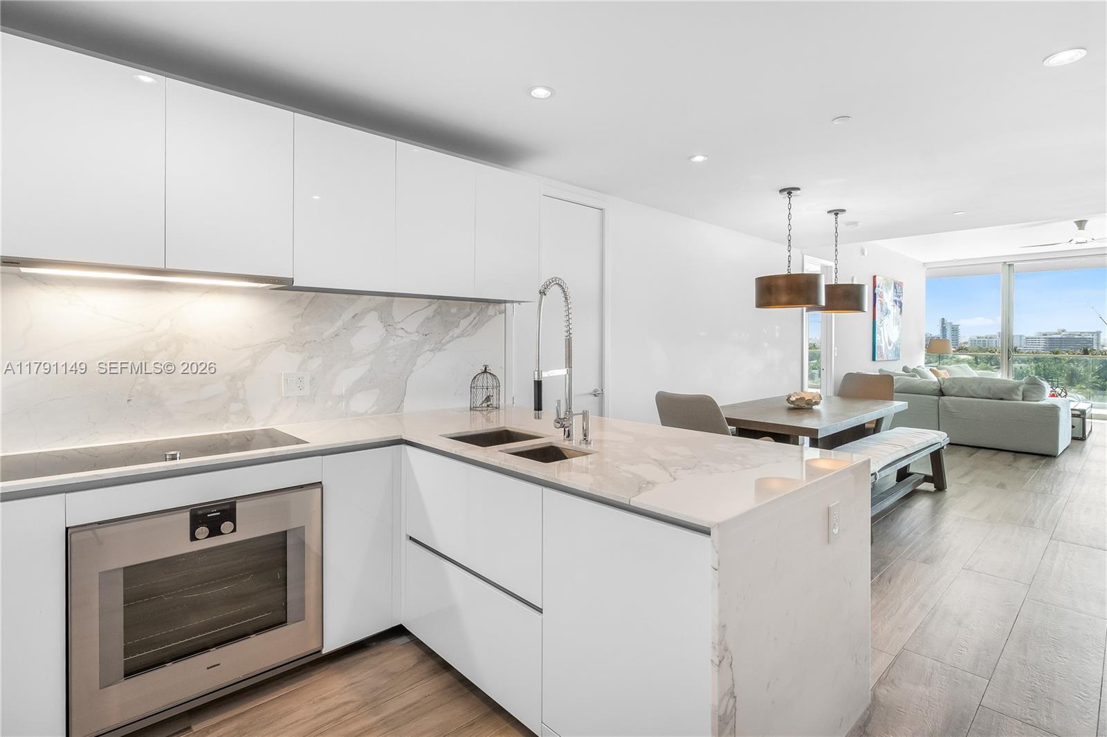 10201 Collins Ave #605, Bal Harbour FL 33154