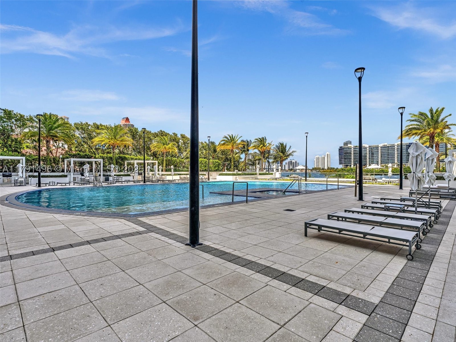 3201 NE 183rd St #2102, Aventura FL 33160