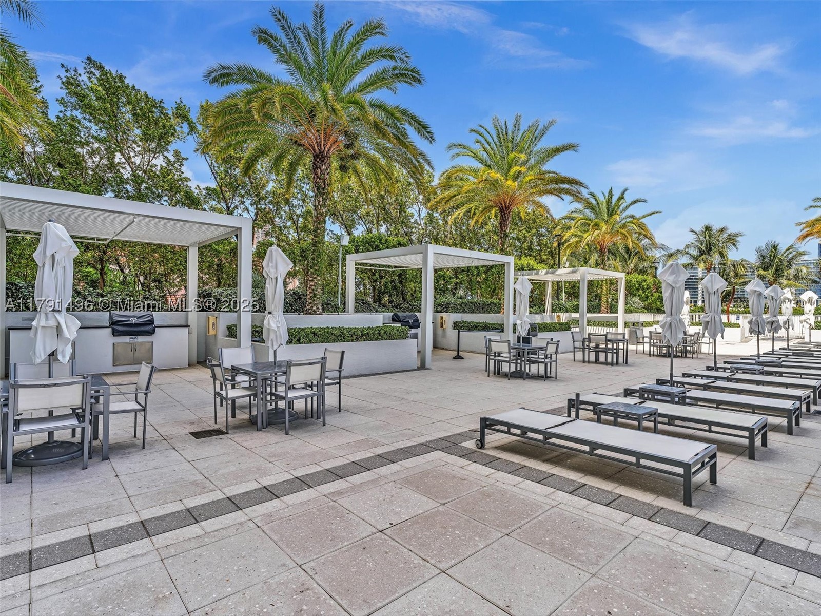 3201 NE 183rd St #2102, Aventura FL 33160
