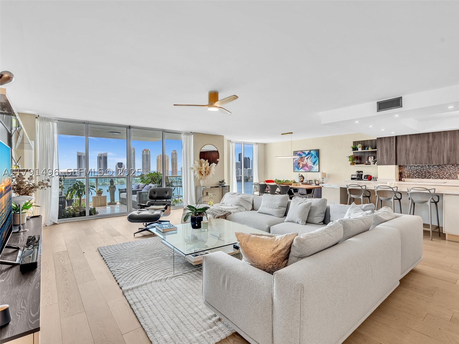 3201 NE 183rd St #2102, Aventura FL 33160