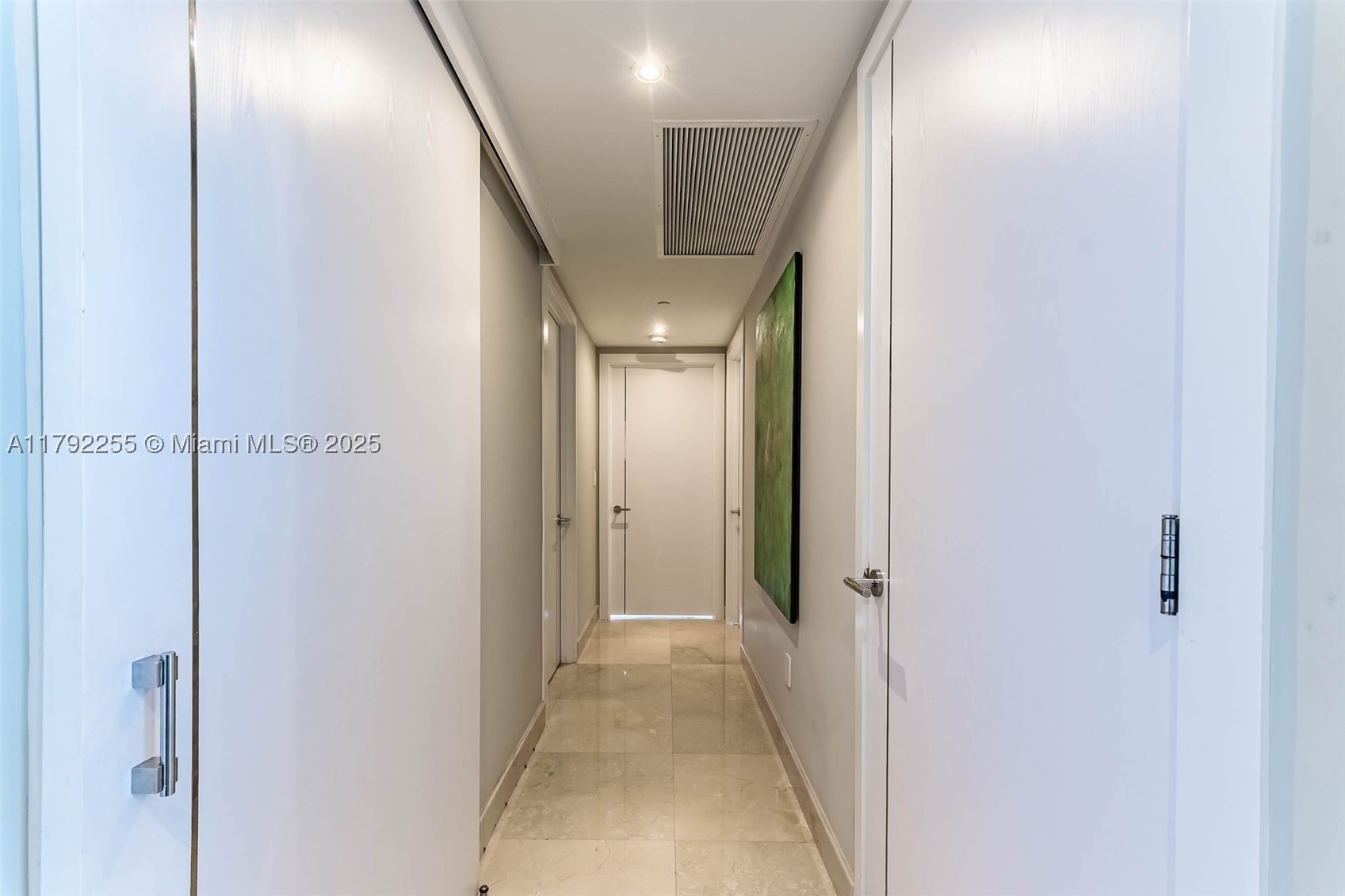495 Brickell Ave #2801, Miami FL 33131