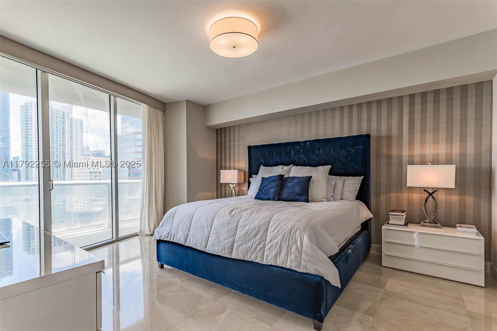 495 Brickell Ave #2801, Miami FL 33131