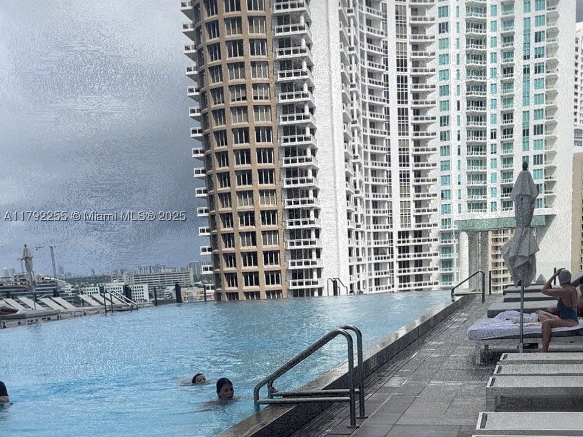 495 Brickell Ave #2801, Miami FL 33131