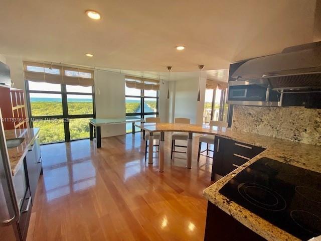 1121 Crandon Blvd #D802, Key Biscayne FL 33149