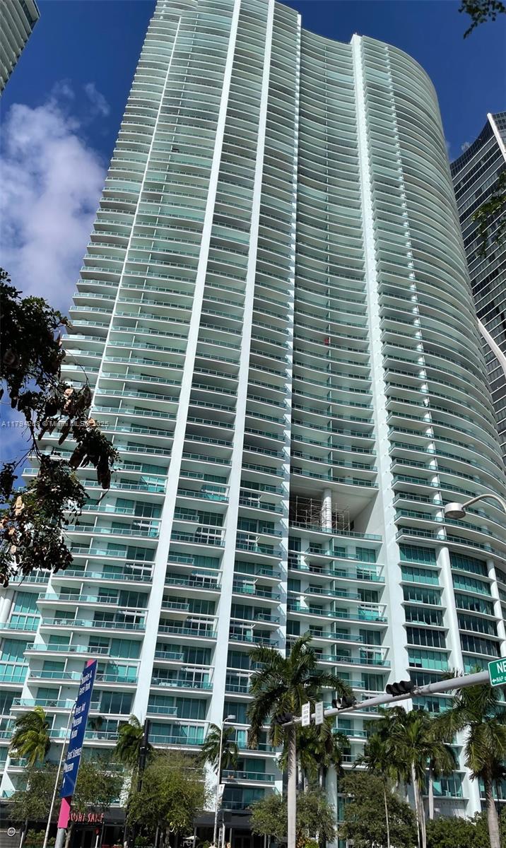 900 Biscayne Blvd #5707, Miami FL 33132