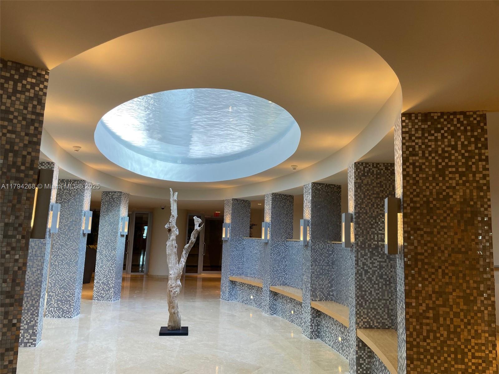 900 Biscayne Blvd #5707, Miami FL 33132