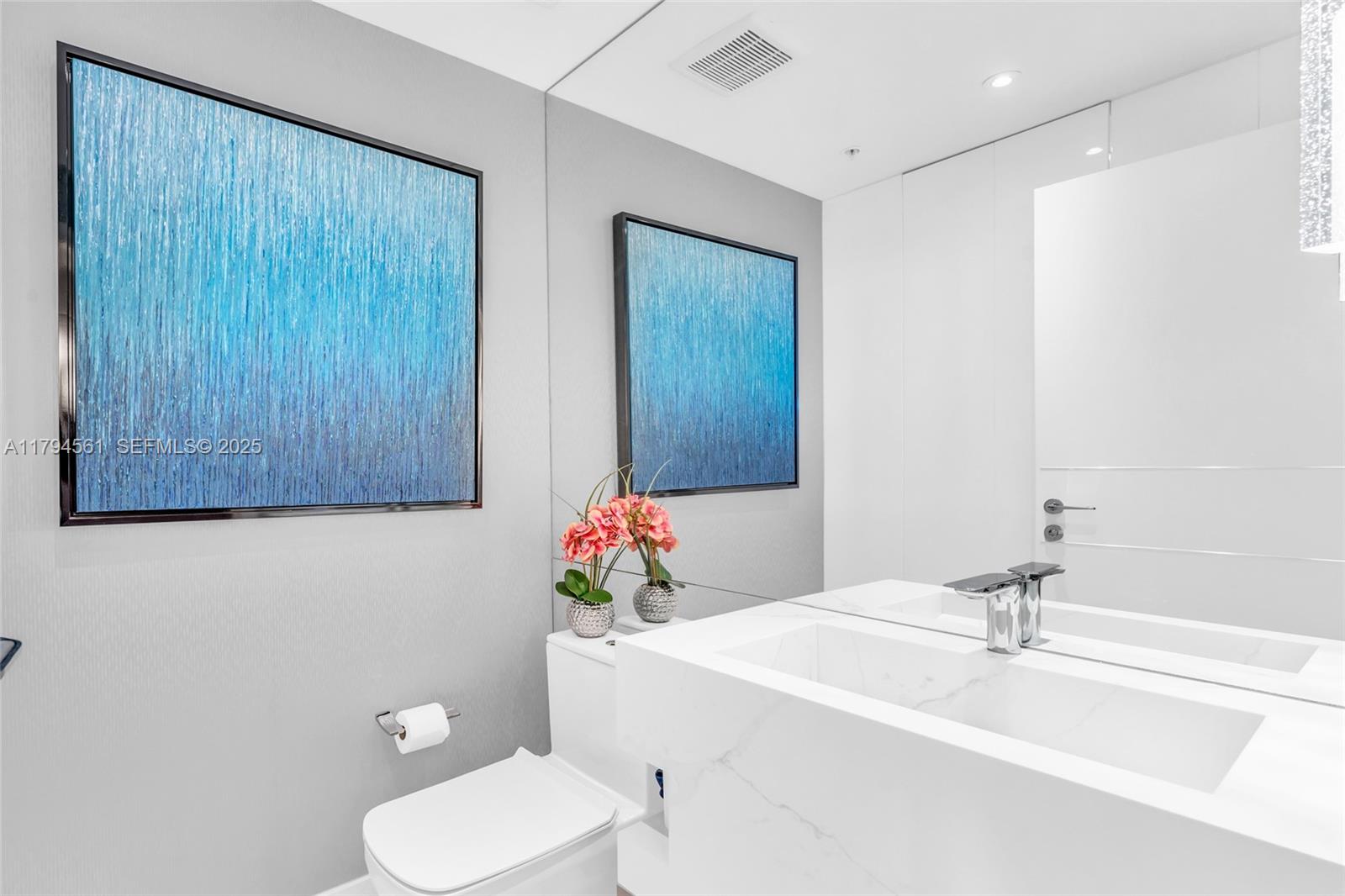 17111 Biscayne Blvd #2208, Aventura FL 33160