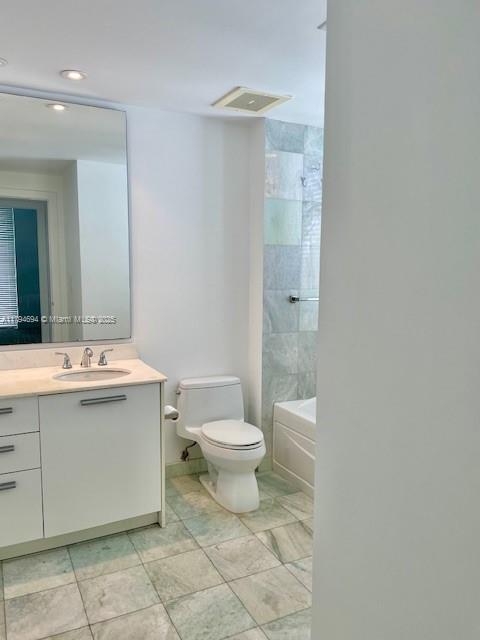 1050 Brickell Ave #1602, Miami FL 33131